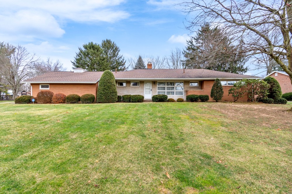 Kiko Realtors, Auctioneers, Advisors WellMaintained 3Bedroom